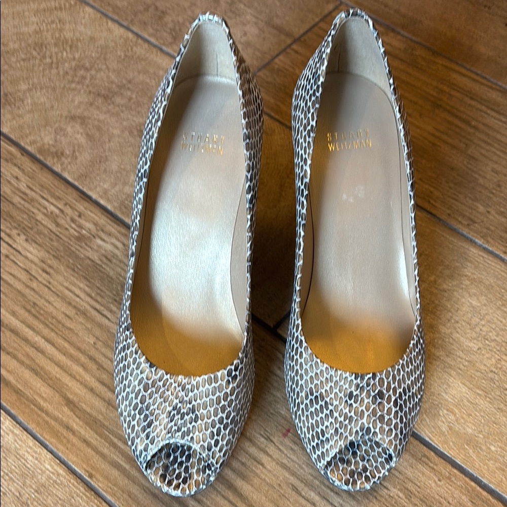 Stuart Weitzman Gray Heeled Shoes